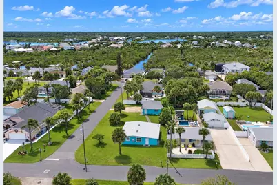 2328 S Daytona Avenue, Flagler Beach, FL 32136 - Photo 2