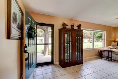 16 Laurel Oaks Circle, Ormond Beach, FL 32174 - Photo 4