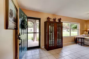 16 Laurel Oaks Cir, Ormond Beach, FL 32174 - Photo 4