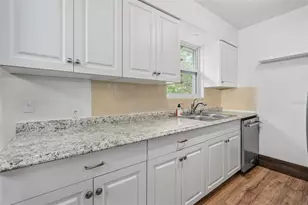 700 Katherine St, South Daytona, FL 32119 - Photo 10