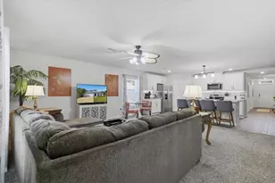 35 Putter Dr, Palm Coast, FL 32164 - Photo 16