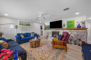 209 River Dr, East Palatka, FL 32131 - Photo 12