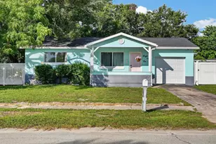 856 Berkshire Rd, Daytona Beach, FL 32117 - Photo 1