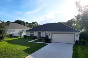 42 Bridgehaven Dr, Palm Coast, FL 32137 - Photo 2