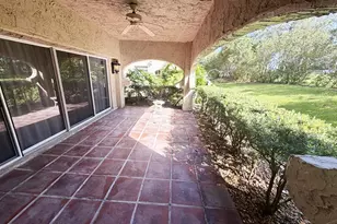 112 Club House Dr, Palm Coast, FL 32137 - Photo 10