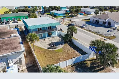 212 S Daytona Avenue, Flagler Beach, FL 32136 - Photo 2