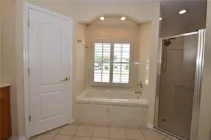 11 Zenith Ct, Palm Coast, FL 32164 - Photo 12