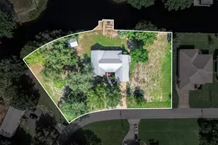1151 Winter Green St, Lake Placid, FL 33852 - Photo 2