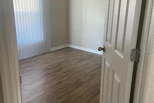 8 Paul Pl, Palm Coast, FL 32164 - Photo 8