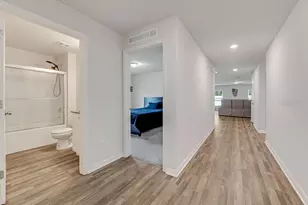 8 Plumtree Pl, Palm Coast, FL 32164 - Photo 2