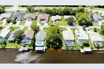 62 Columbia Lane, Palm Coast, FL 32137 - Photo 4