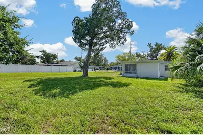 2425 Anastasia Drive, South Daytona, FL 32119 - Photo 30