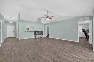 18 Wheeling Ln, Palm Coast, FL 32164 - Photo 2