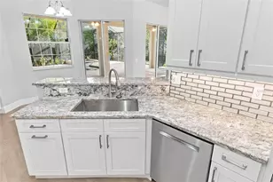 8 River Oaks Way, Palm Coast, FL 32137 - Photo 18