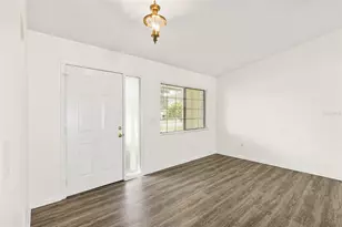 38 E Diamond Dr, Palm Coast, FL 32164 - Photo 4