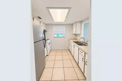 911 S Central Avenue #4, Flagler Beach, FL 32136 - Photo 8
