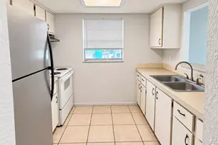 911 S Central Ave, Flagler Beach, FL 32136 - Photo 8