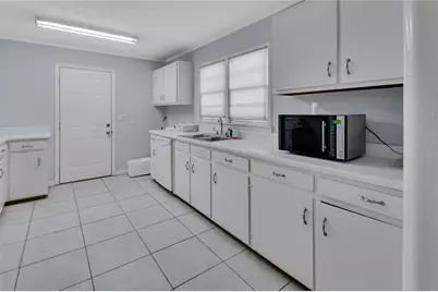 402 N Center Street, Pierson, FL 32180 - Photo 12