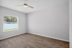 8 Squire Ct, Palm Coast, FL 32164 - Photo 18