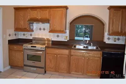 24 Poplar Drive, Palm Coast, FL 32164 - Photo 8