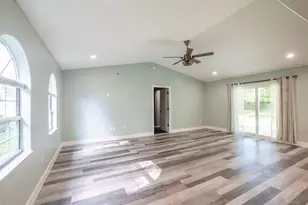 16 Warren Pl, Palm Coast, FL 32164 - Photo 2