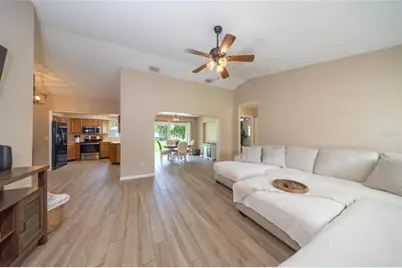 31 Pinelynn Drive, Palm Coast, FL 32164 - Photo 2