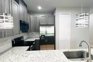 160 Coral Reef Ct N, Palm Coast, FL 32137 - Photo 4