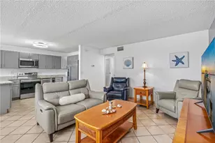 405 N Halifax Ave, Daytona Beach, FL 32118 - Photo 10