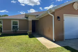 19 Buttonbush Ln, Palm Coast, FL 32137 - Photo 2