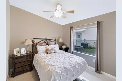 8 Colleen Court, Palm Coast, FL 32137 - Photo 16