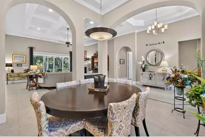4 Scarlet Oak Circle, Palm Coast, FL 32137 - Photo 8