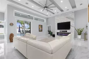 2 Robin Pl, Palm Coast, FL 32164 - Photo 2