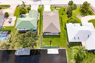 85 S Cimmaron Dr, Palm Coast, FL 32137 - Photo 12