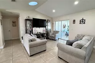8 Whippoorwill Dr, Palm Coast, FL 32164 - Photo 12