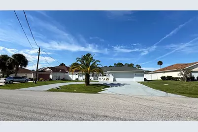 8 Whippoorwill Drive, Palm Coast, FL 32164 - Photo 4