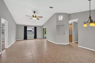 39 Fischer Ln, Palm Coast, FL 32137 - Photo 14
