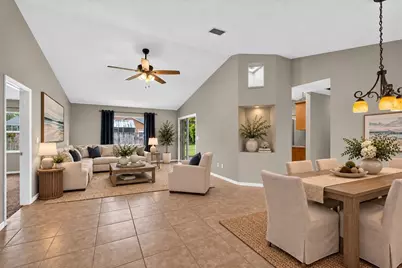 39 Fischer Lane, Palm Coast, FL 32137 - Photo 2