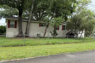 55616 Lee St, Astor, FL 32102 - Photo 1