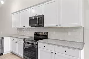 9 Empire Ln, Palm Coast, FL 32164 - Photo 18