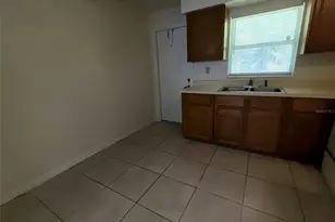 401 Hibiscus Ave, Bunnell, FL 32110 - Photo 4