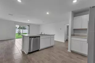 22 Round Tree Dr, Palm Coast, FL 32164 - Photo 6