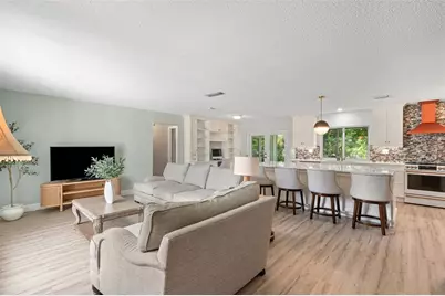 1045 NW 69th Avenue, Margate, FL 33063 - Photo 2