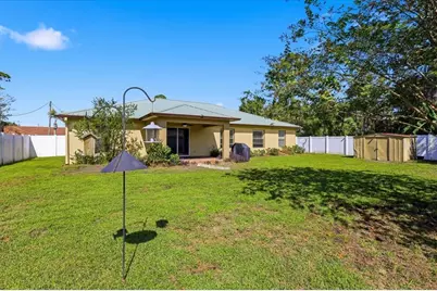92 Robinson Drive, Palm Coast, FL 32164 - Photo 6