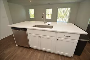 25 Hulett Woods Rd, Palm Coast, FL 32137 - Photo 8