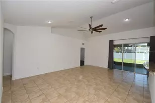 11 Burning Ember Ln, Palm Coast, FL 32137 - Photo 4