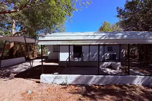 5628 Belafonte Dr, Jacksonville, FL 32209 - Photo 16