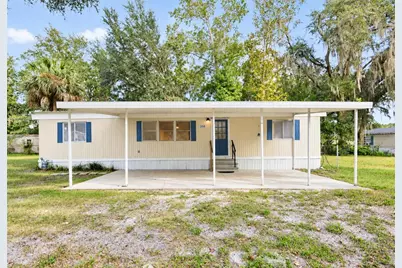 208 Navajo Street, Satsuma, FL 32189 - Photo 1