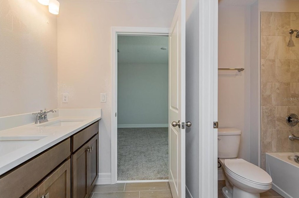 1582 Outback Rd, Saint Cloud FL  34771-7606 exterior