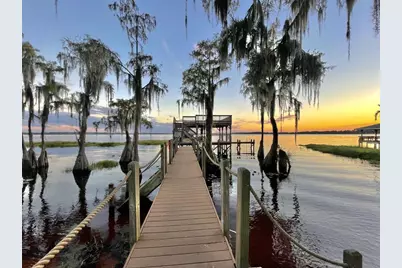 1241 W Lakeshore Drive, Clermont, FL 34711 - Photo 1