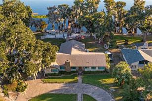 1241 W Lakeshore Dr, Clermont, FL 34711 - Photo 64